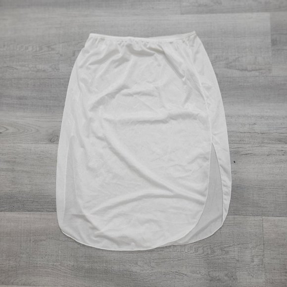 ❤️Mardor Vintage 70's White Slit sides Skirt Slip Medium 6🍒✨ - Picture 1 of 5